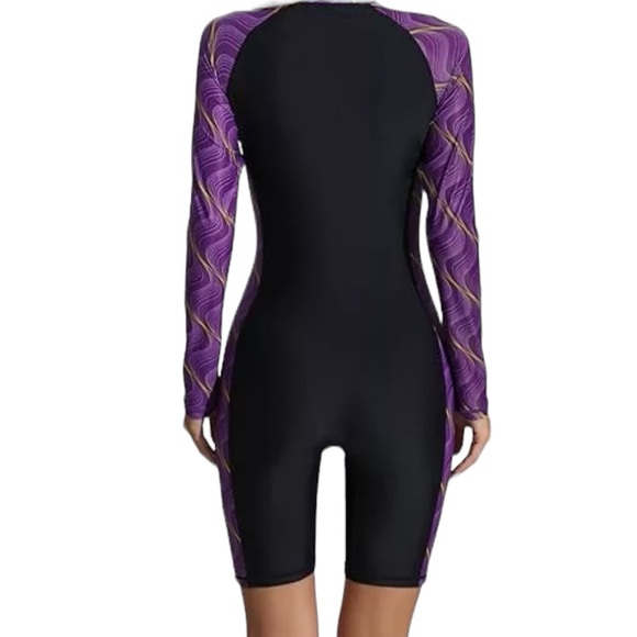 Halcurt Womens Boyleg One Piece
Rashguard surf Swimsuit UPF50 Front ZipSurf NWT - Picture 6 of 10